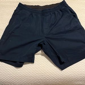 Bowline shorts - L